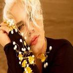 Sezen aksu sur yala.fm